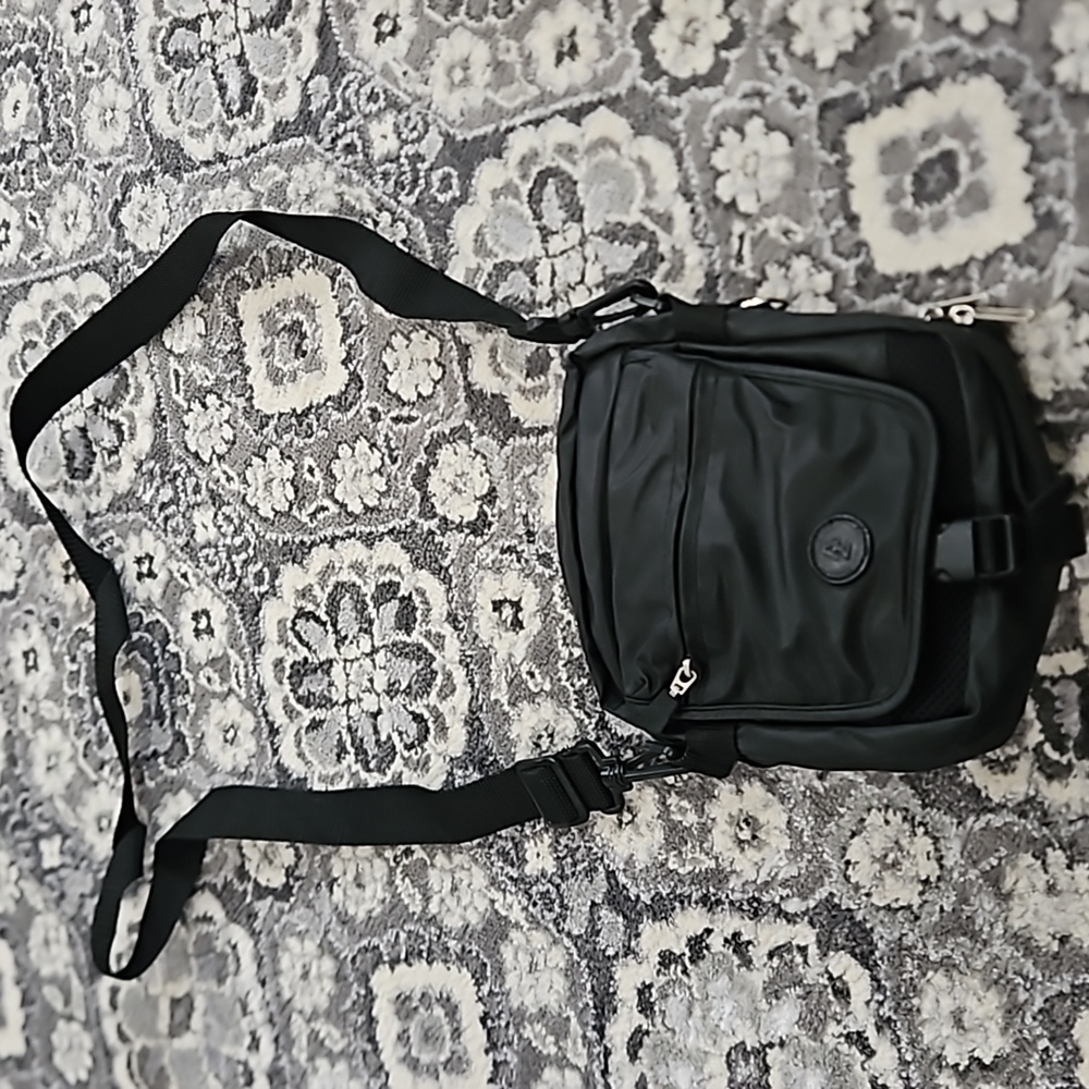 Outdoor shoulder bag/small tote